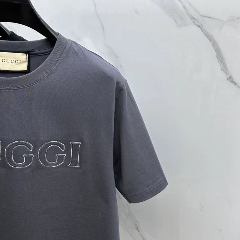 Tailored Gucci T-Shirts 127821