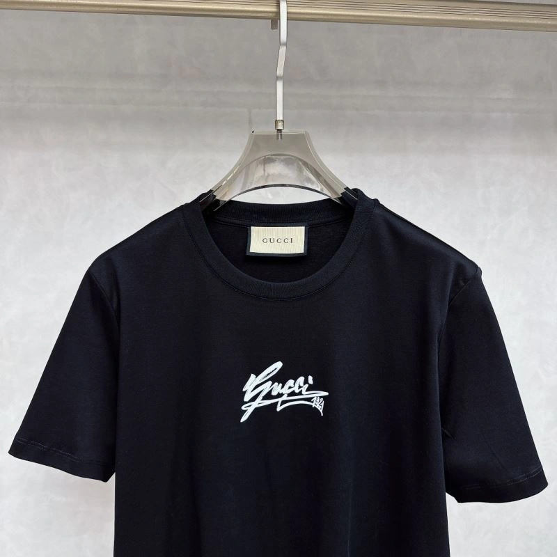Gucci T-Shirts Elegant 127830