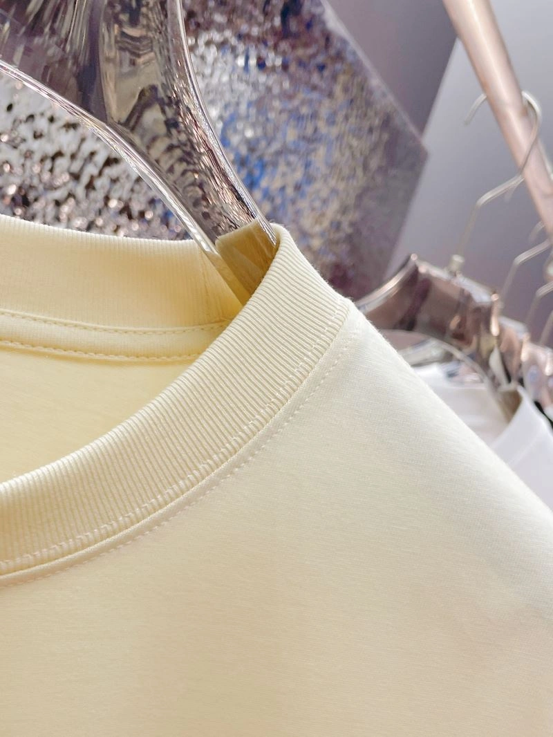 Gucci T-Shirts Elegant 127790