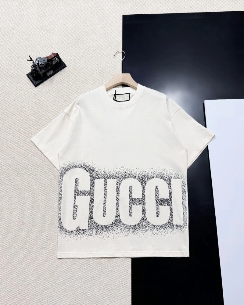 Gucci T-Shirts Sporty 127791