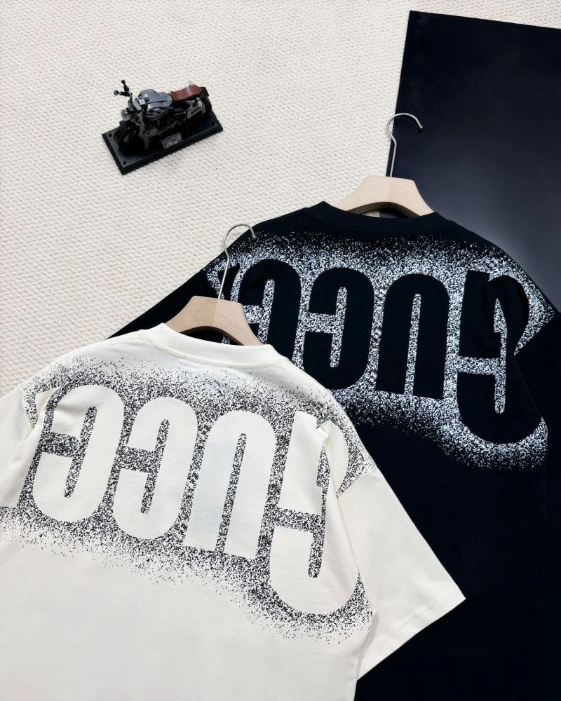 Gucci T-Shirts Sporty 127791