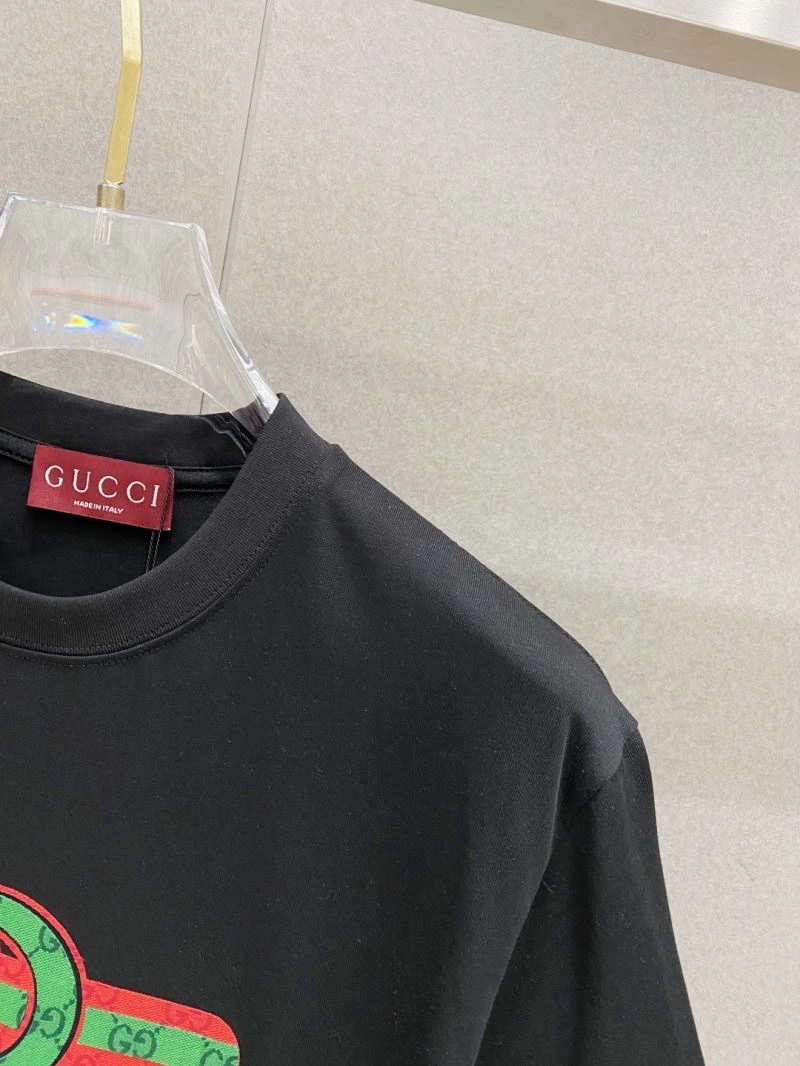 Gucci T-Shirts Chic 127776