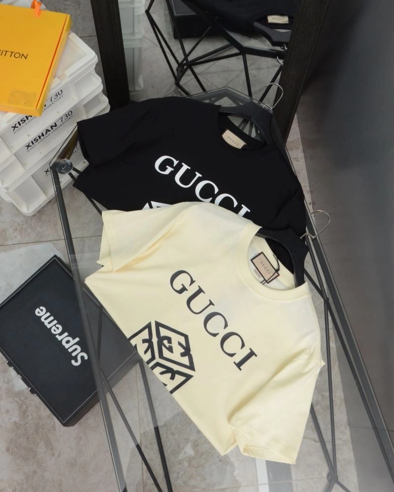 Gucci T-Shirts Lightweight 127515