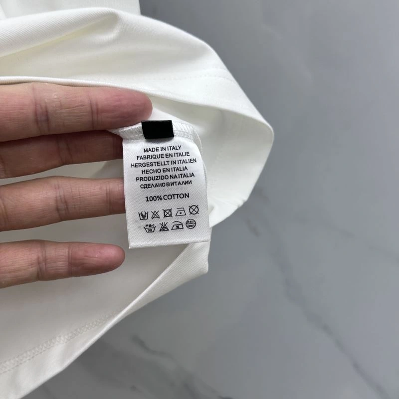 Gucci T-Shirts ComfortFit 127489
