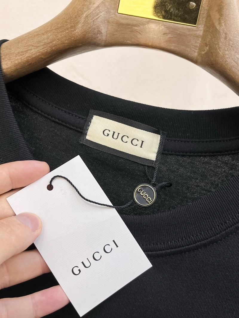 Gucci T-Shirts Minimalist 127462