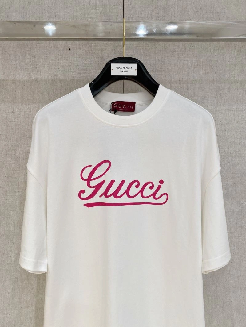Gucci T-Shirts Practical 127467