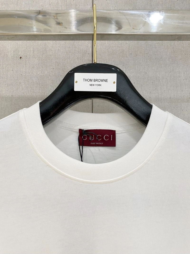 Stylish Gucci T-Shirts 127464