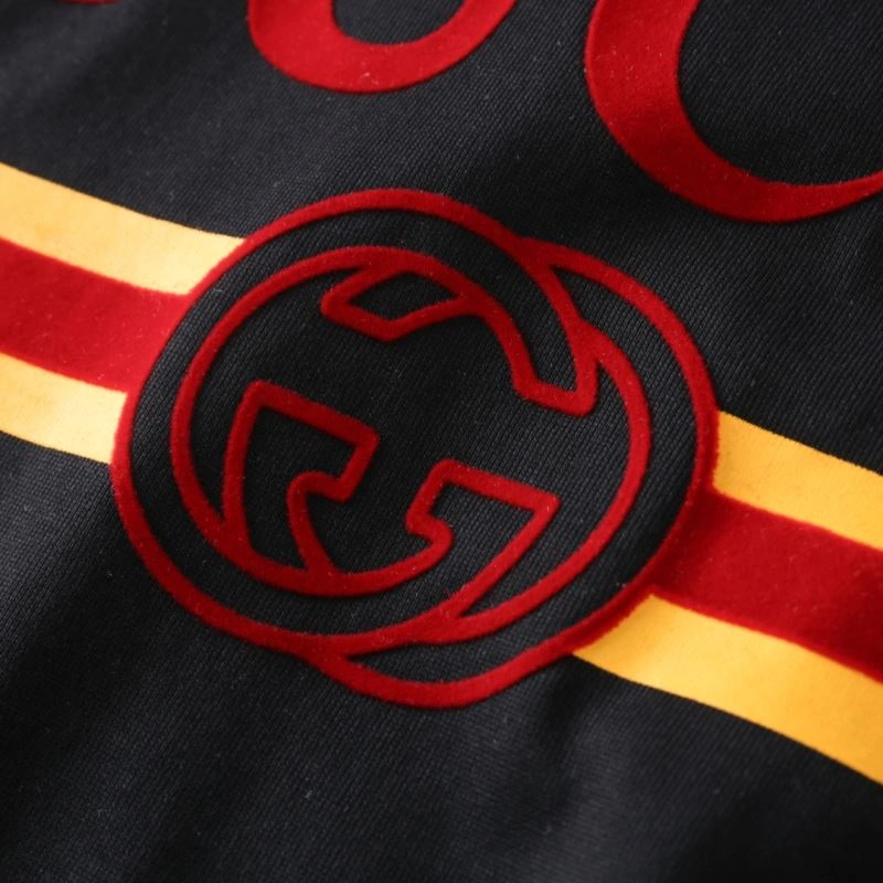 Gucci T-Shirts Neat 127421