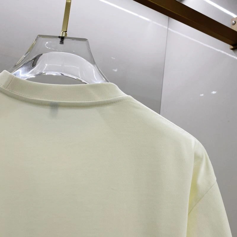 Casual Gucci T-Shirts 127436