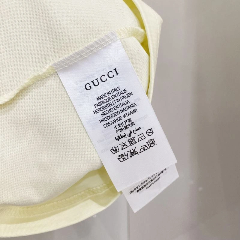Casual Gucci T-Shirts 127436