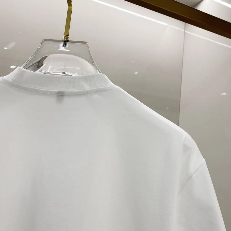 Effortless Gucci T-Shirts 127426