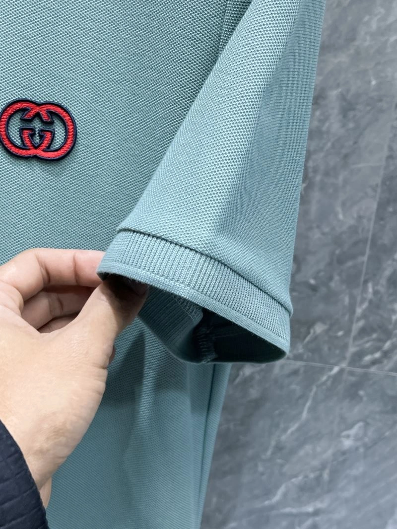 Seasonal Gucci T-Shirts 127390