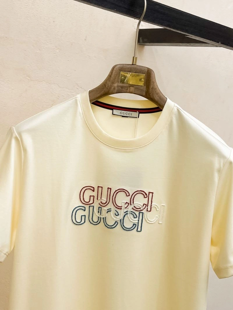 Gucci T-Shirts Breathable 127393