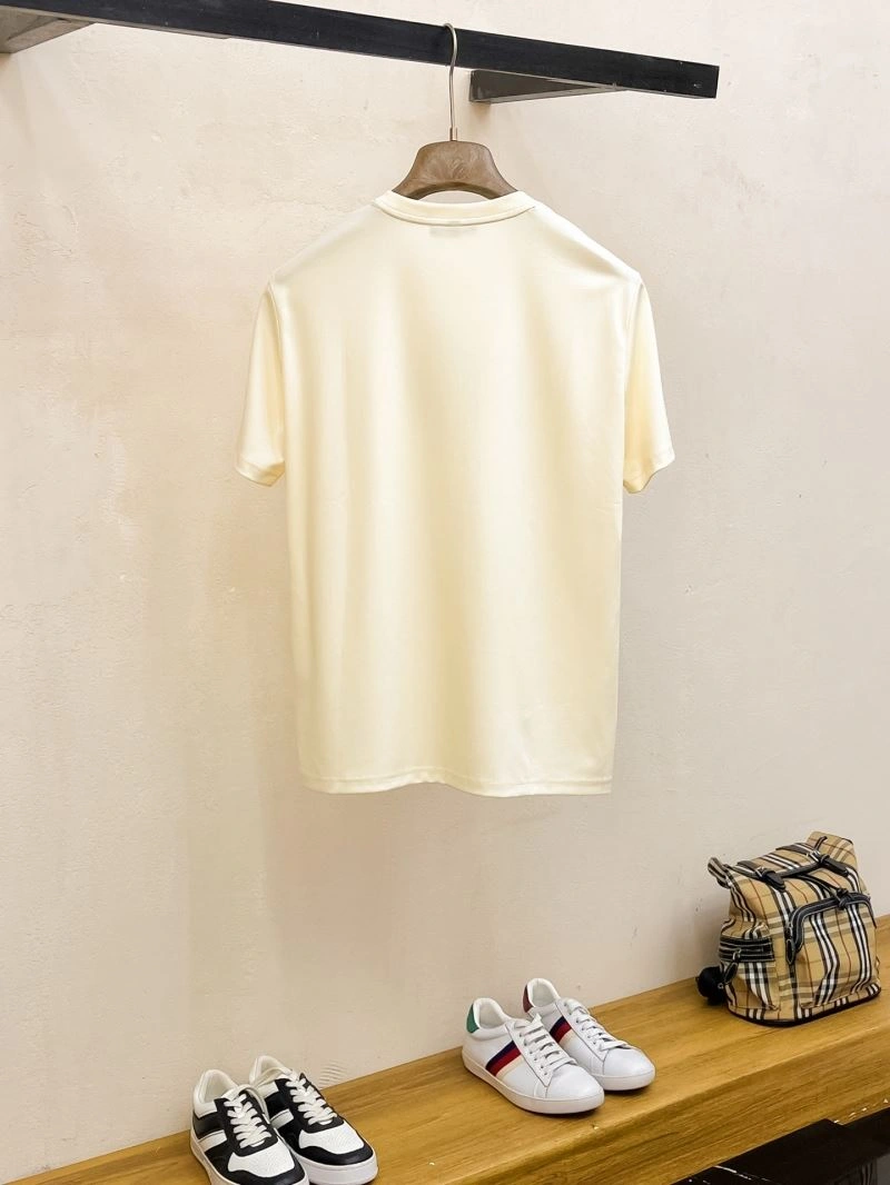 Gucci T-Shirts Breathable 127393