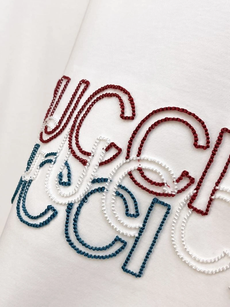 Gucci T-Shirts Soft 127380