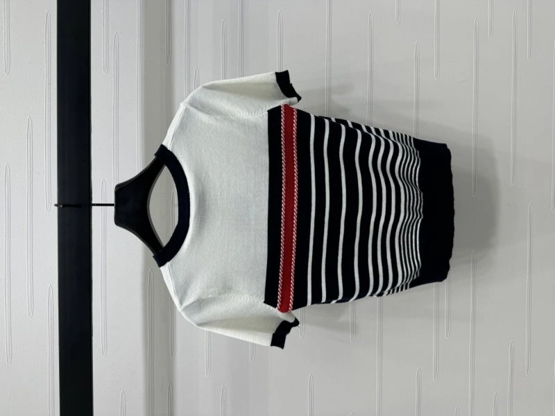Tailored Gucci T-Shirts 124609