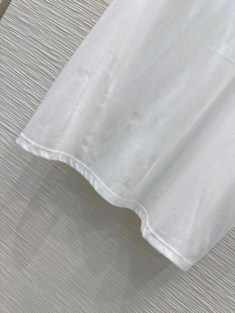 Versatile Gucci T-Shirts 124619