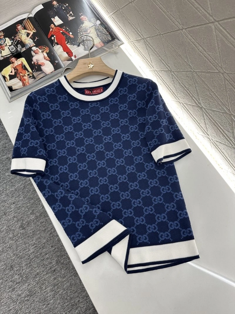 Gucci T-Shirts Versatile 124613