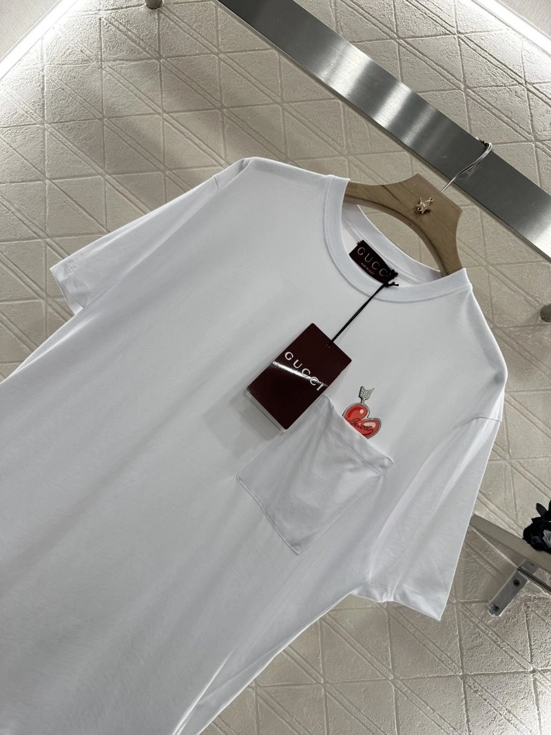 AllSeason Gucci T-Shirts 124596