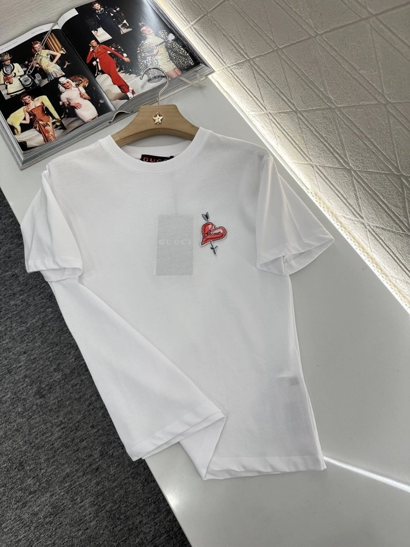 Gucci T-Shirts Upgraded 124592