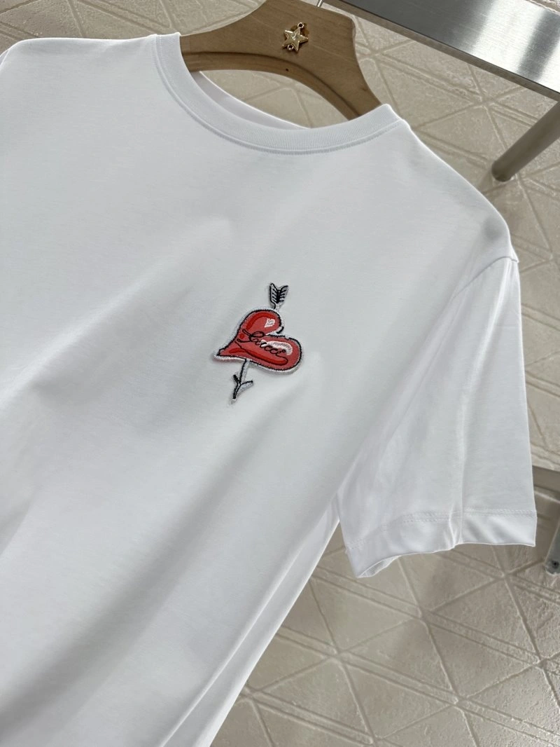 Gucci T-Shirts Upgraded 124592