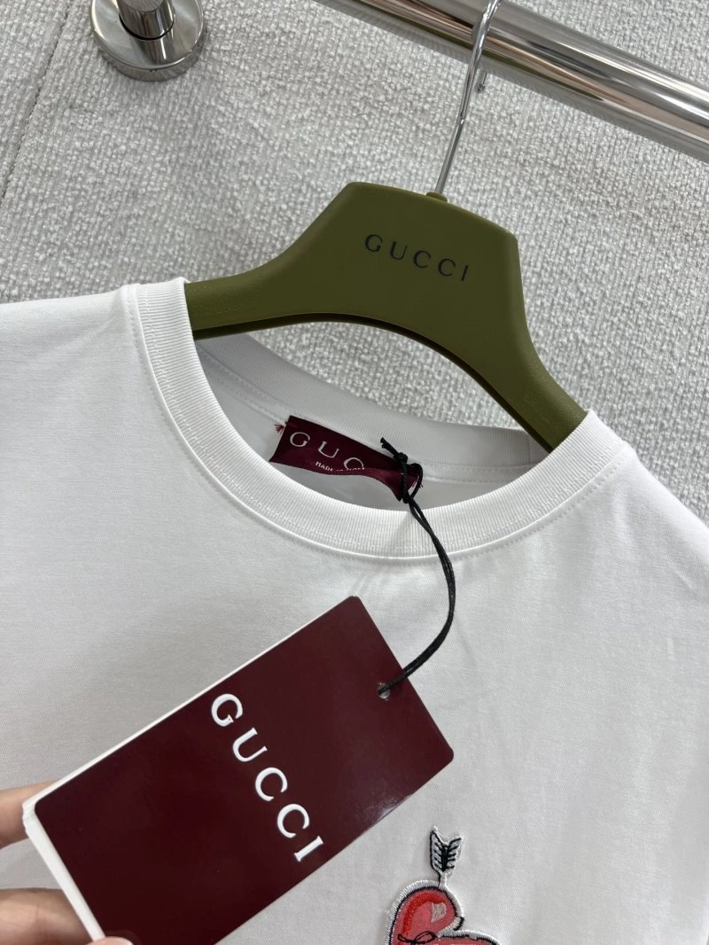 Gucci T-Shirts Attractive 124594