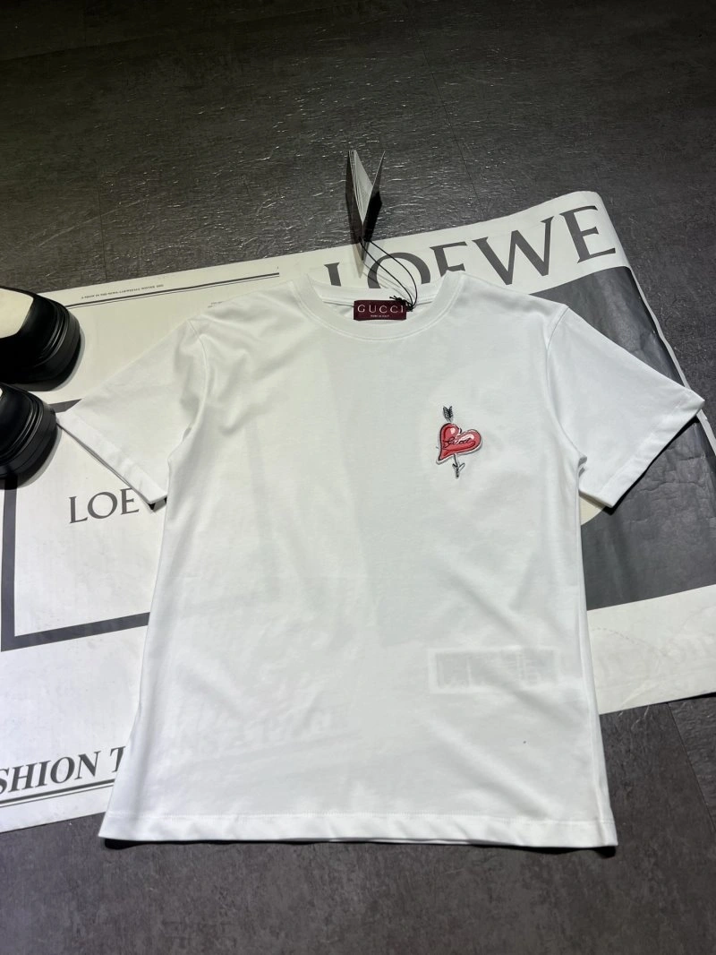Resilient Gucci T-Shirts 124586