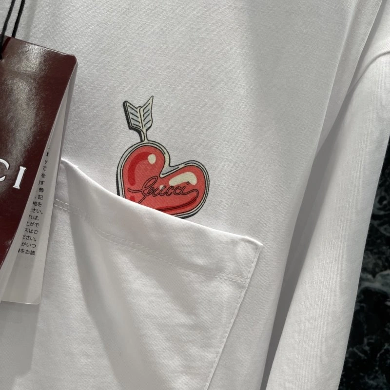 Gucci T-Shirts Versatile 124578