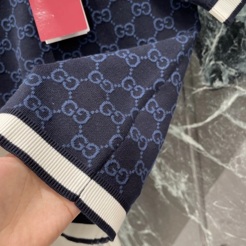 Gucci T-Shirts UrbanChic 124557