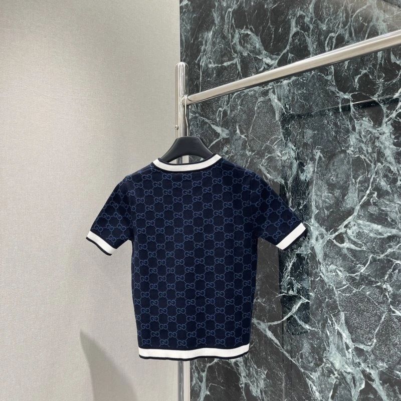 Gucci T-Shirts UrbanChic 124557