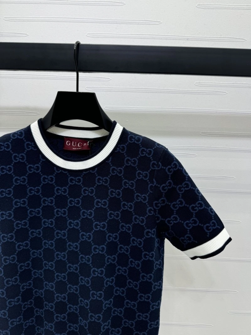 Gucci T-Shirts Supportive 124574