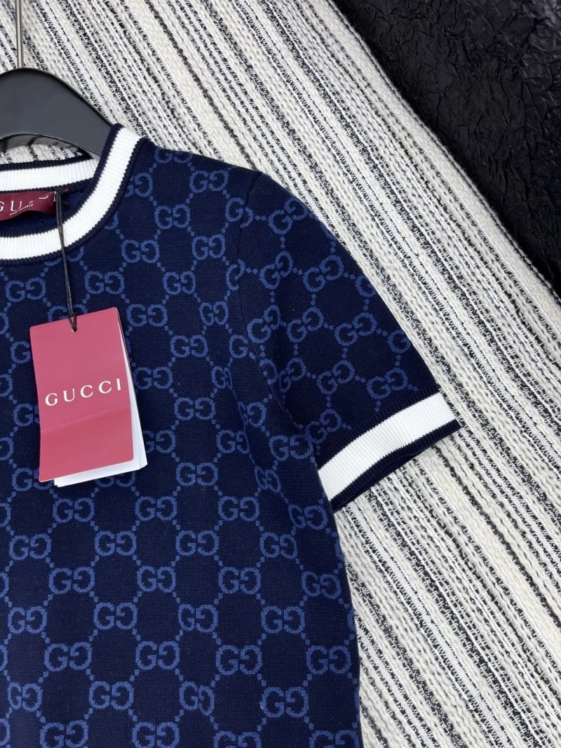 Gucci T-Shirts Popular 124571