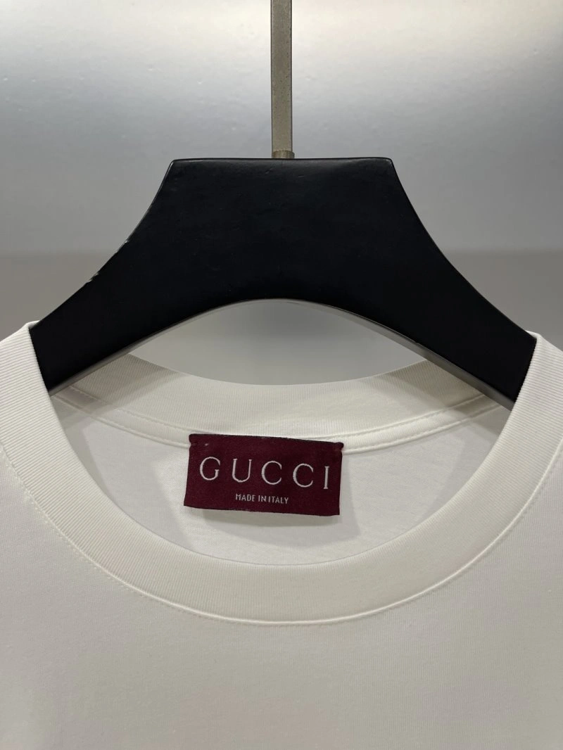Gucci T-Shirts ComfortFit 124565