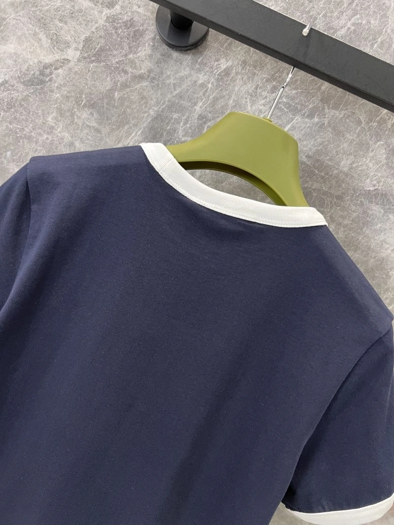 Gucci T-Shirts Trendsetting 124554