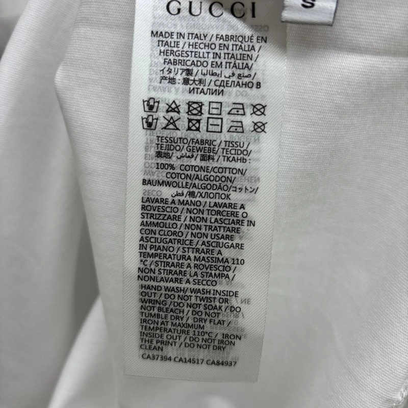 Sporty Gucci T-Shirts 124551