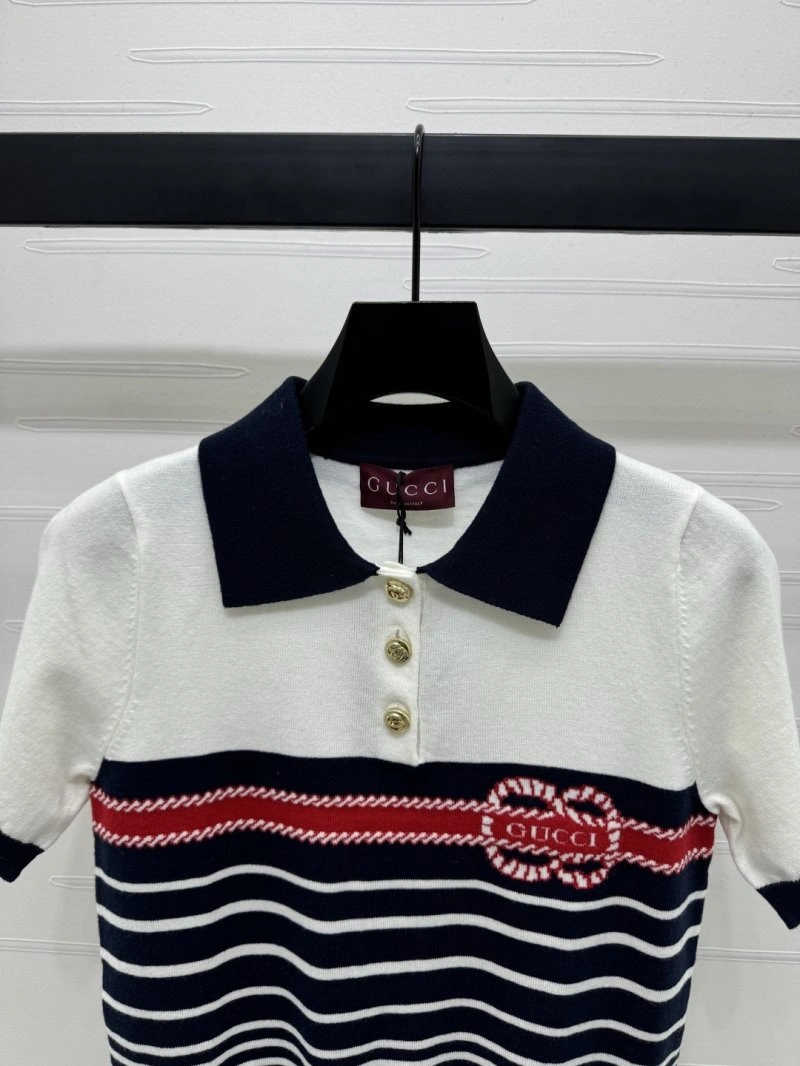 Gucci T-Shirts Practical 124532