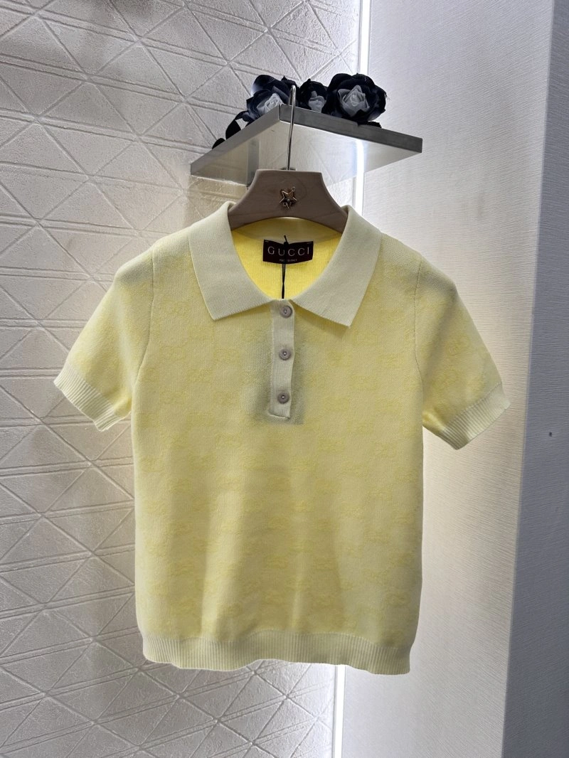 Sleek Gucci T-Shirts 124538
