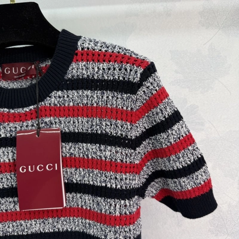 Gucci T-Shirts FashionForward 124905