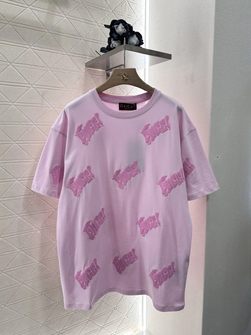 Gucci T-Shirts Chic 124911