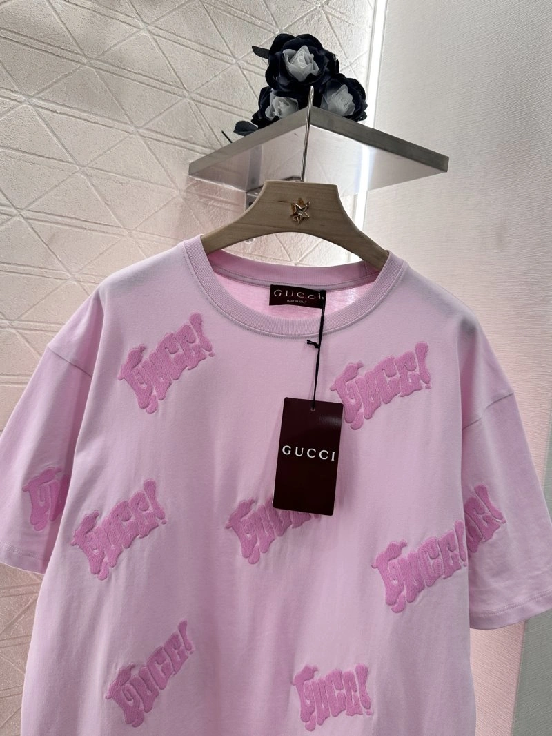 Gucci T-Shirts Chic 124911