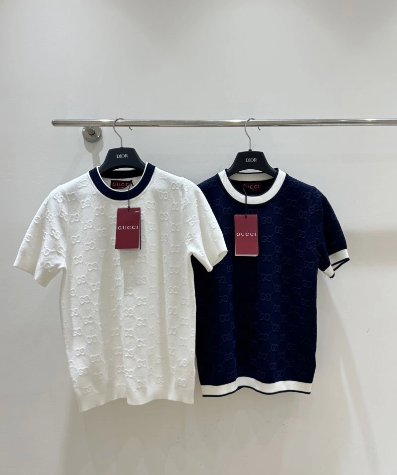 Gucci T-Shirts Flexible 124902