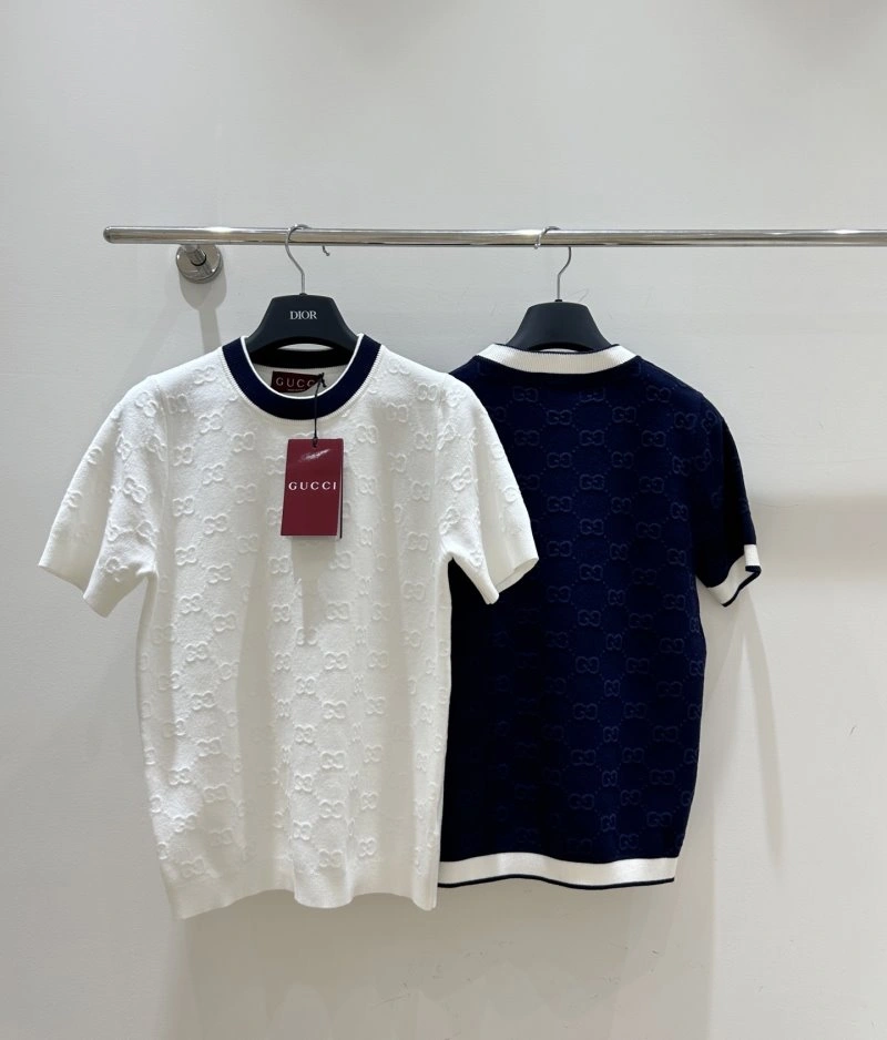 Gucci T-Shirts Flexible 124902