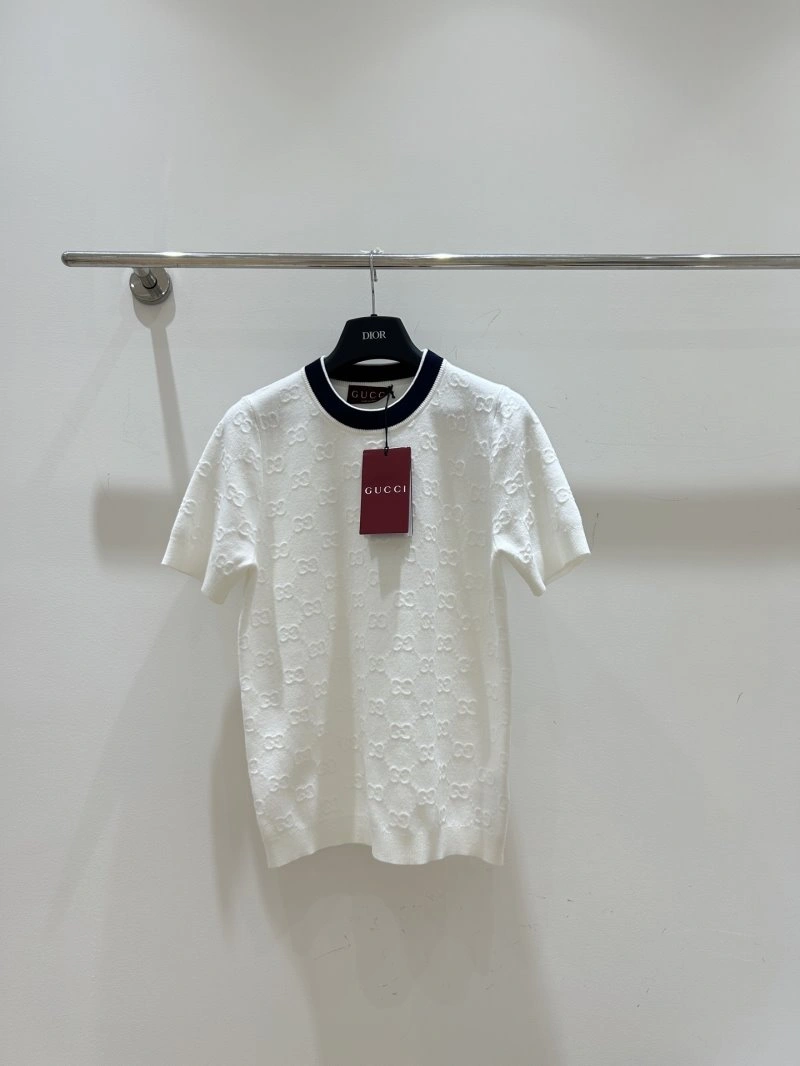 Gucci T-Shirts Flexible 124902
