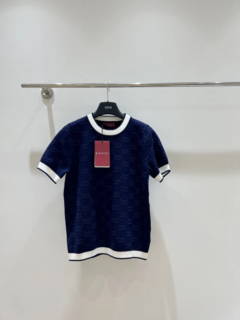 Gucci T-Shirts Flexible 124902