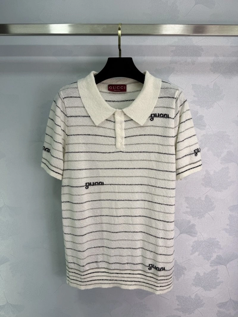 Unisex Gucci T-Shirts 124871