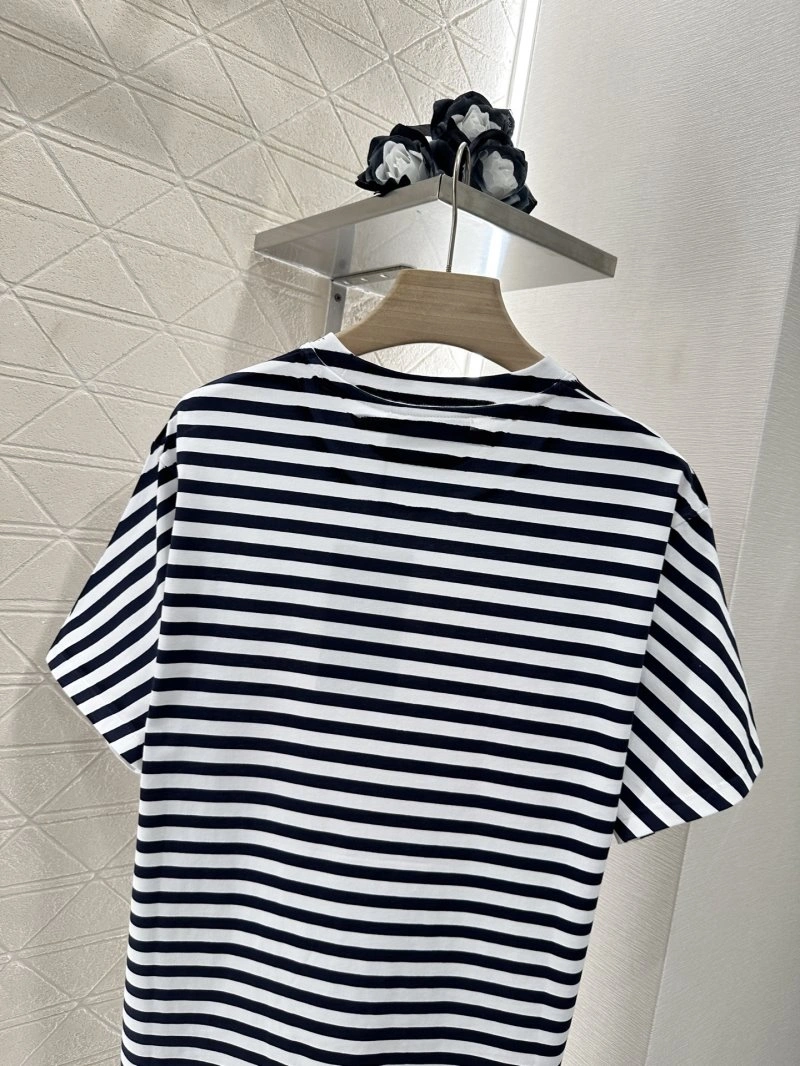 Gucci T-Shirts Youthful 124878