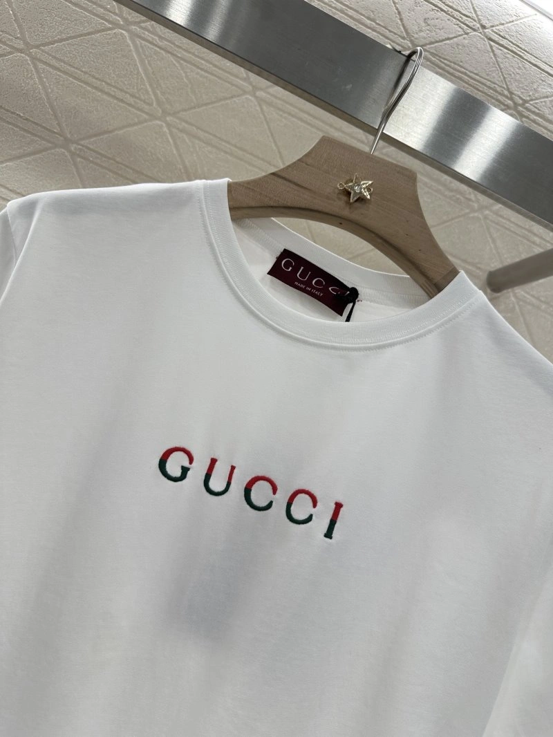Gucci T-Shirts Cozy 124877