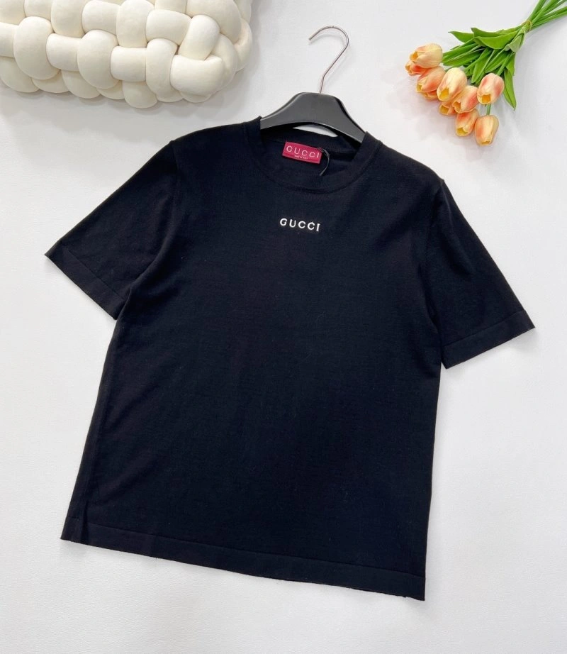 Gucci T-Shirts TimelessDesign 124399