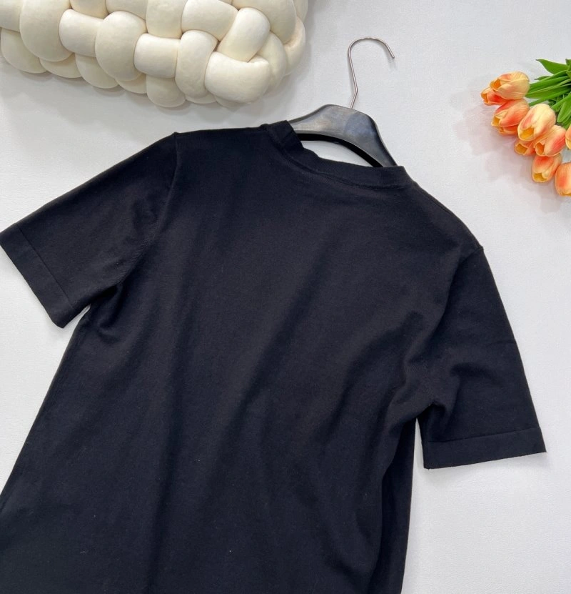 Gucci T-Shirts TimelessDesign 124399