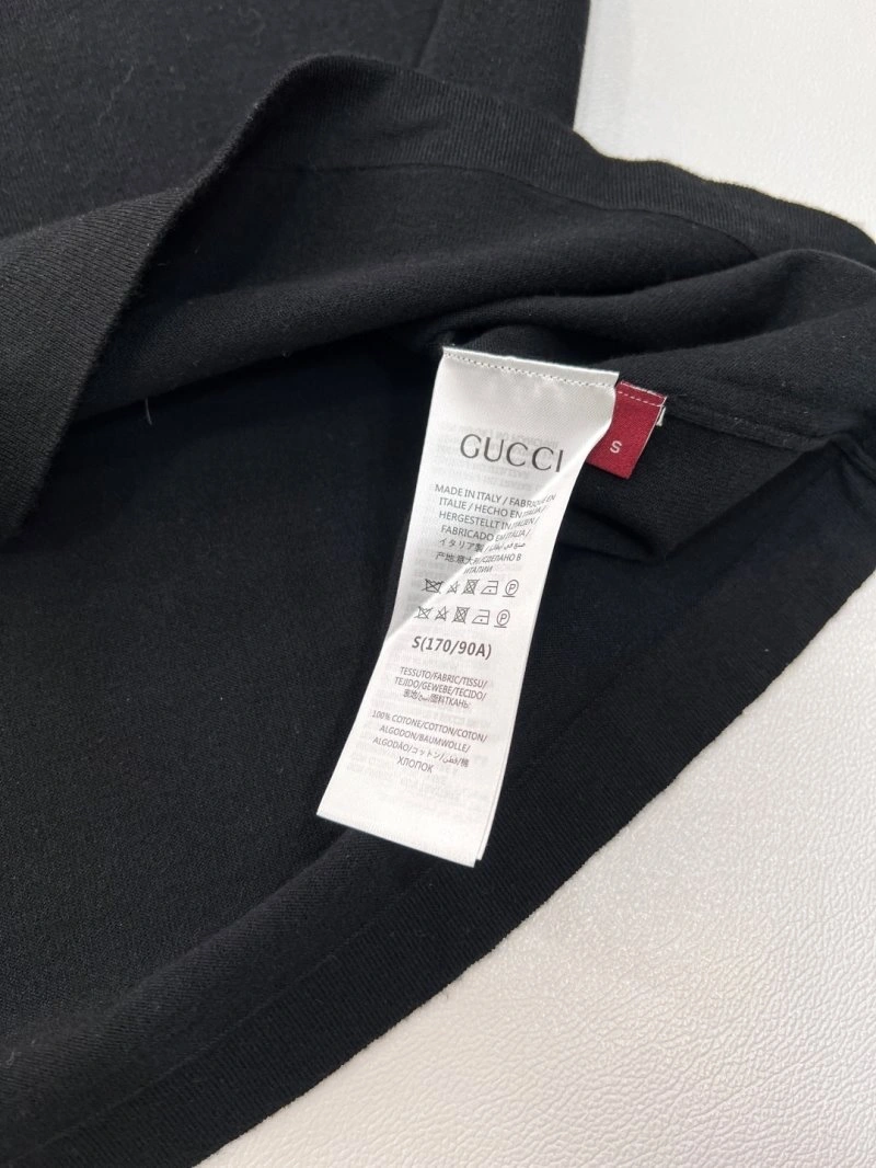 Gucci T-Shirts TimelessDesign 124399